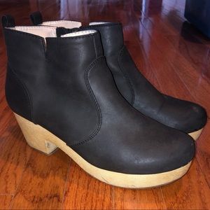 Clog Style Old Navy Boot